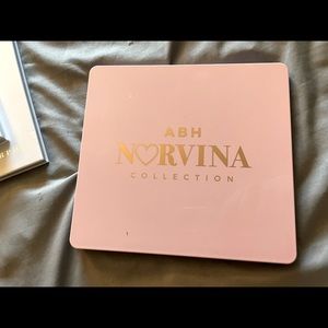 Anastasia Beverly Hills Norvina Pro Pigment Pallet Vol. 4